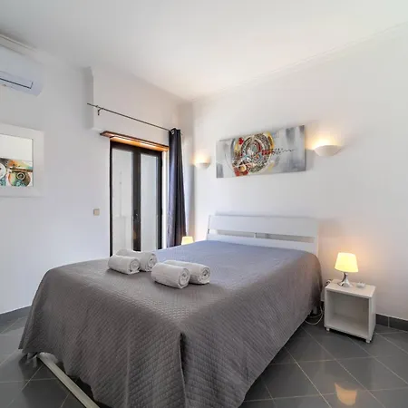 Apartment Garnero By Hellovacations