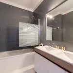 아파트 Garnero By Hellovacations 알부페이라